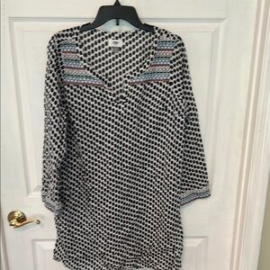 Old Navy Black and White Patterned Midi Dress